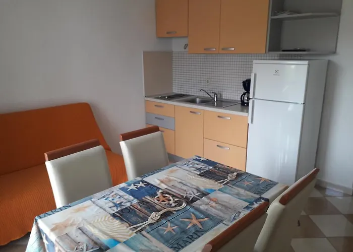 Apartment By The Sea Sveti Filip I Jakov, Biograd - 17114